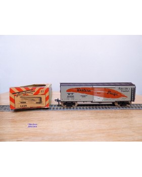 FLEISCHMANN 1429,  wagon couvert  ( boxcar )  Western Pacific  neuf   BO