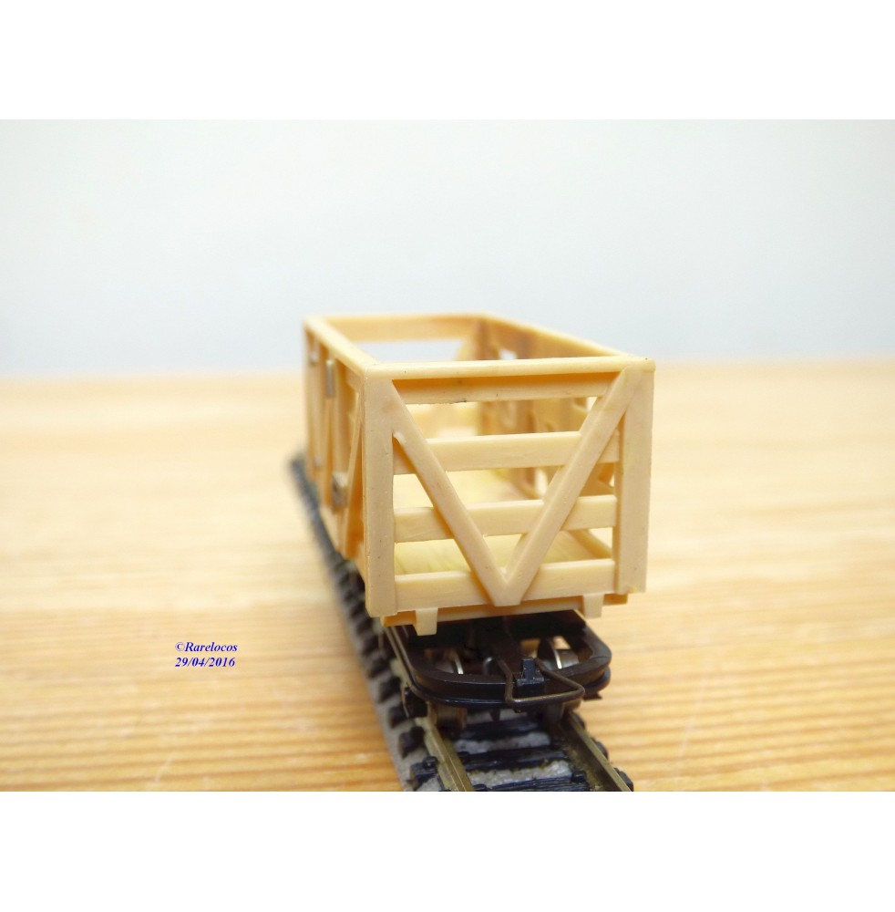 Wagon Pour Bétail Bachmann HO, époque 3, Couleur Jaune, Neuf Sous Emballage