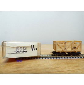  JOUEF  V  23,  EGGER BAHN 2208, wagon à clair voies pour bétail   neuf   BO 