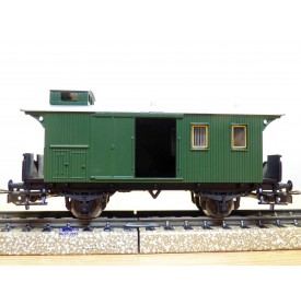 PRIMEX ( Märklin )  4195,   fourgon à bagages à plate forme d'extrémité et guérite   à 2 essieux  BO 