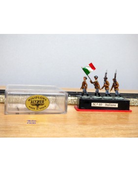 ALYMER Miniploms 217, 4  figurines de soldats russes blancs  neuf  BO  54 mm
