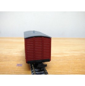  EGGER BAHN 2303 / JOUEF PV 28, wagon couvert  marron   neuf    BO