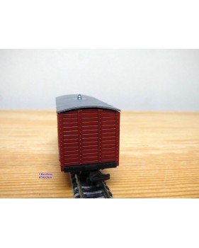  EGGER BAHN 2303 / JOUEF PV 28, wagon couvert  marron   neuf    BO