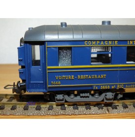 HORNBY acHO 7360 voiture banlieue dite Romilly SNCF
