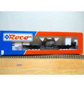 ROCO 47725, wagon plat chargé de ferrailles sous bâches   ÖBB   neuf     BO