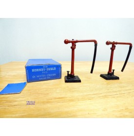 HORNBY  DUBLO  32140, 2 prises d'eau métal et caoutchouc  métal  BO