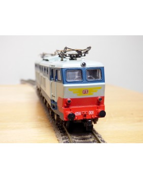 RIVAROSSI "véro"  425, coffret  Bandiera  Vesuvio 1 motrice et 4 voitures FS   Neuf   BO