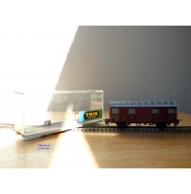 TRIX Express International  / Röwa  3665, wagon couvert type Gmmehs    DB  neuf  BO  