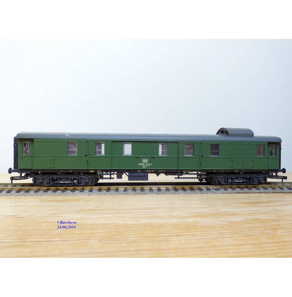 ROCO 44227A voiture unifiée 2  ème classe type B SBB BO