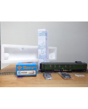 ROCO 44235A,  fourgon à bagages  grandes lignes type  Dye 973  DB    neuf  BO
