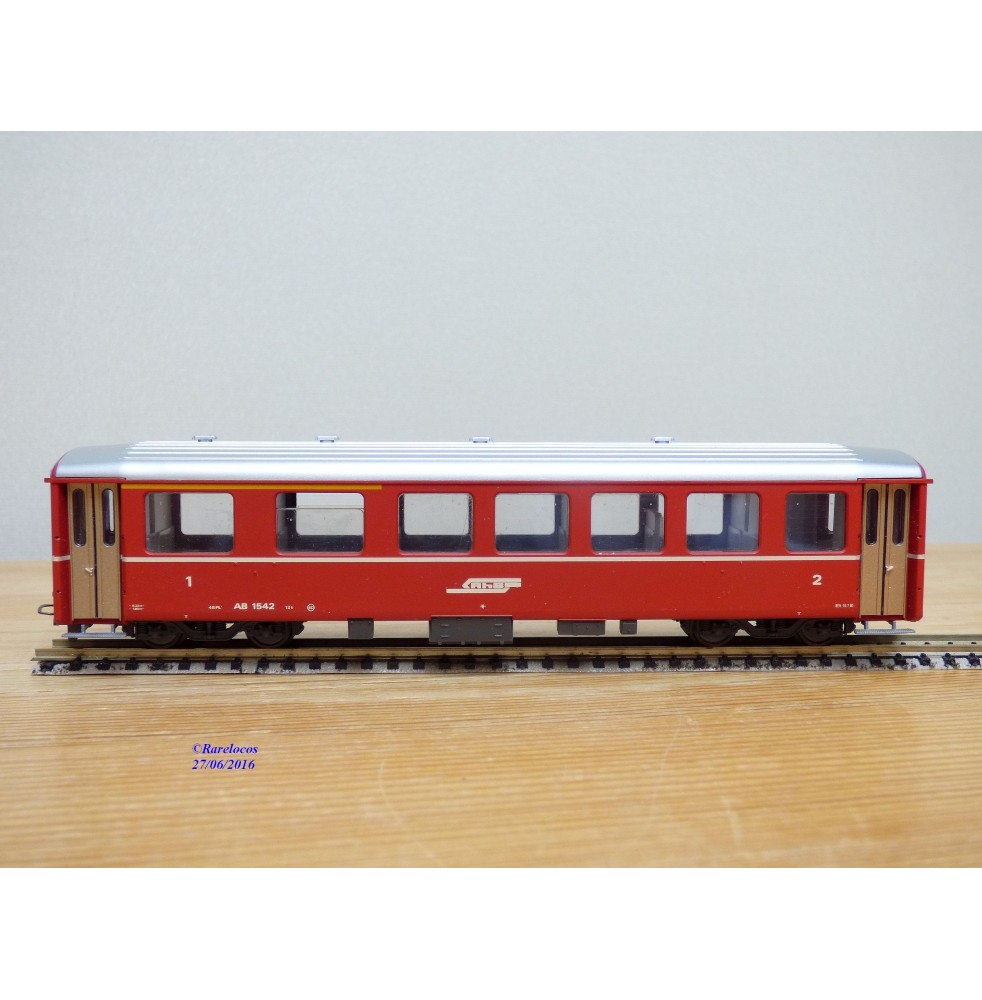 BEMO  3057 , voiture unifiée 1 ère série mixte de  1 ère et  2 ème classe type AB  N°: 1542    RhB  BO