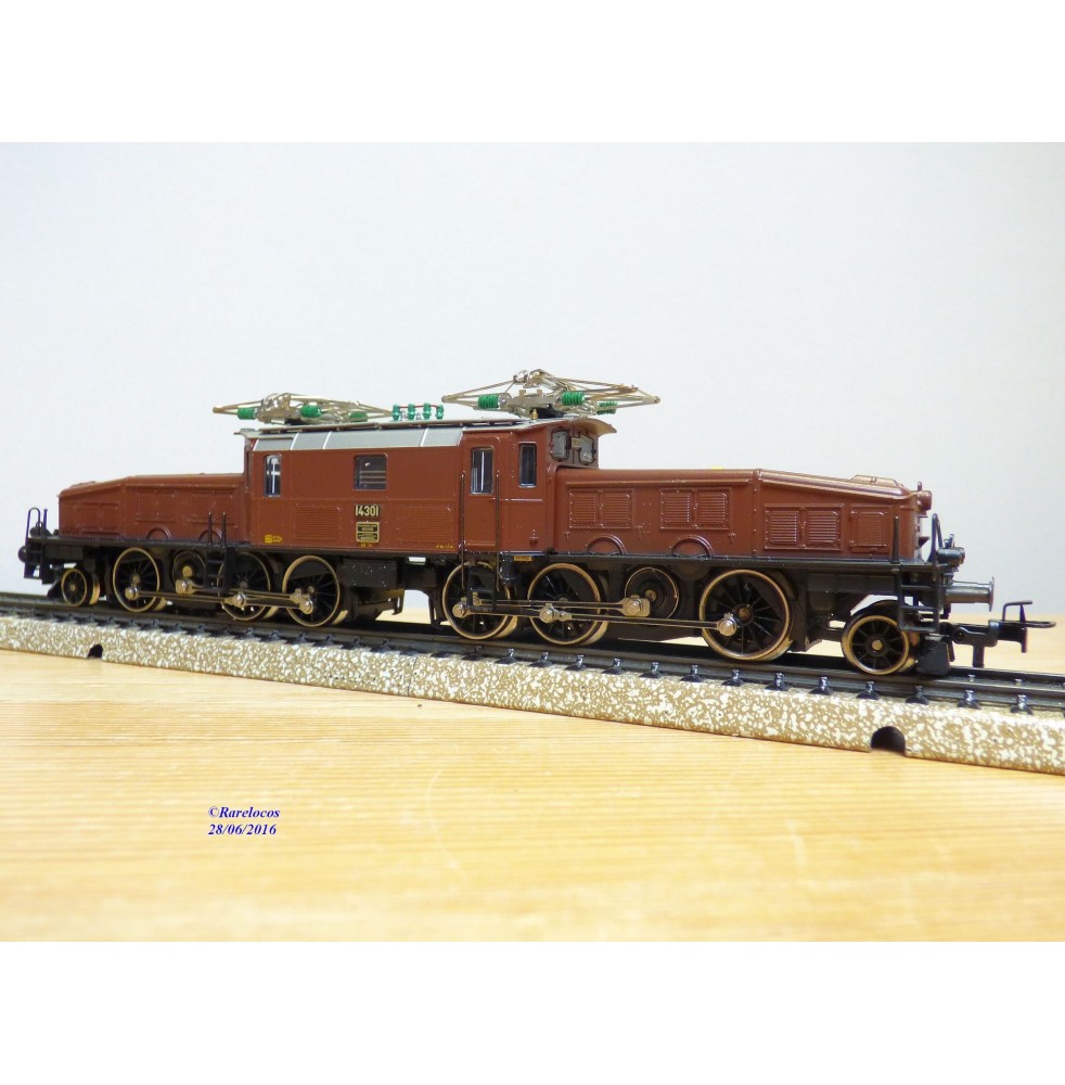 Märklin  3052  , motrice 1CC1 Ce 6/8 III  Crocodile N°: 14301 SBB   BO
