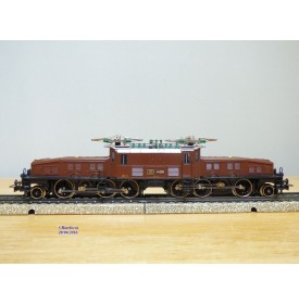 Märklin  3052  , motrice 1CC1 Ce 6/8 III  Crocodile N°: 14301 SBB   BO