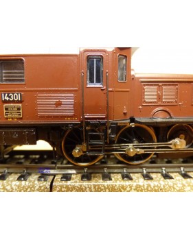 Märklin  3052  , motrice 1CC1 Ce 6/8 III  Crocodile N°: 14301 SBB   BO