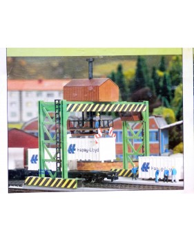 PRIMEX ( Märklin )  4584 Camion et wagon cirque SARRASANI  Neuf  BO 
