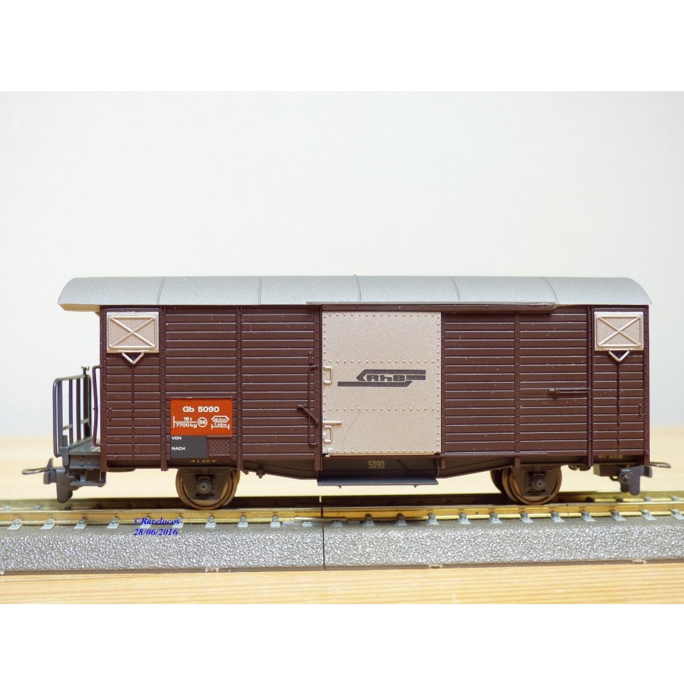 BEMO 2250 110, wagon couvert  N° Gb 5090   Rhb   BO
