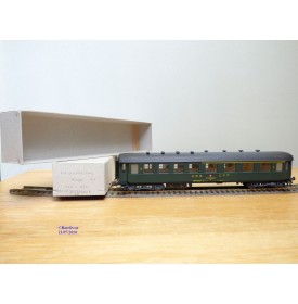 METROPOLITAN  POCHER  7060, voiture métallique lourde  1/2  Kl .  SBB   