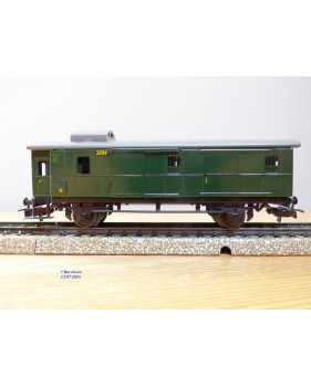MÄRKLIN  329 / 4 . 1,   fourgon à 2 essieux  DB   BO