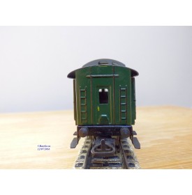 MÄRKLIN  329 / 4 . 1,   fourgon à 2 essieux  DB   BO