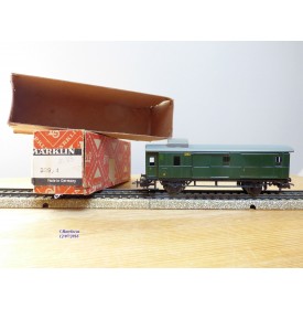 MÄRKLIN  329 / 4 . 1,   fourgon à 2 essieux  DB   BO