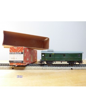 MÄRKLIN  329 / 4 . 1,   fourgon à 2 essieux  DB   BO