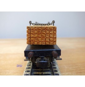 Märklin  4512.5 , couplage de 2 wagons plats à plate forme pivotantes ( Drehschemelwagen )  chargé de bois    DB    BO