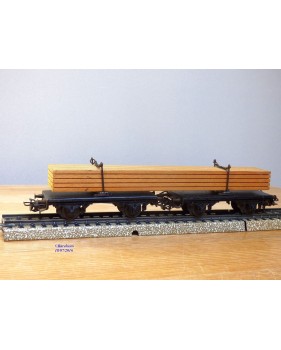 Märklin  4512.5 , couplage de 2 wagons plats à plate forme pivotantes ( Drehschemelwagen )  chargé de bois    DB    BO
