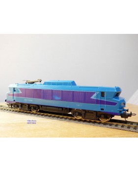 LIMA  "véro" 8044 L, motrice BB 15006  SNCF  BO 