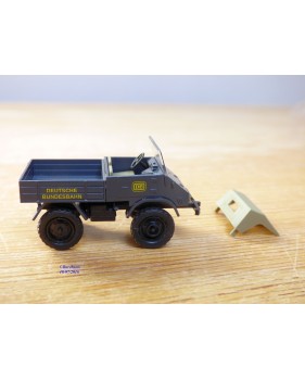 EPOCHE 110087, MERCEDES BENZ UNIMOG  Deutsche Bundesbahn  Neuf  BO  HO  1/87 