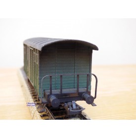 HAG  340 . 04, wagon couvert à plate forme  de serre freins  vert  type  K3  patiné  SBB  BO