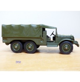 Solido 208, char russe SU-100 livrée sable