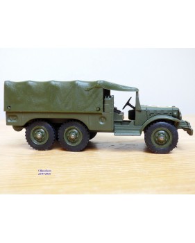 Solido 242,  camion américain DODGE 6*6 type T223 WC63 G507   Neuf   BO  