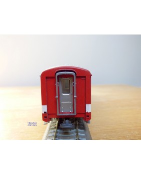 BEMO   3255 222 ,  voiture  courte   2 ème classe type B  N° 4272   FO    