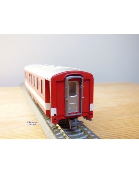 BEMO   3255 222 ,  voiture  courte   2 ème classe type B  N° 4272   FO    