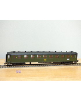 France Trains  242 ,  voiture OCEM à flancs lisses 2 Cl.type B9  SNCF  neuf  BO