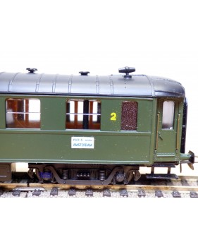 France Trains  242 ,  voiture OCEM à flancs lisses 2 Cl.type B9  SNCF  neuf  BO