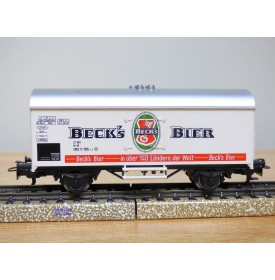 PRIMEX ( Märklin )  4548, wagon couvert pour bière  type Ichqrs 377  BECK'S  BIER  BO