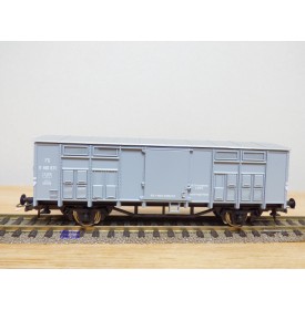 Roco 47526,  wagon couvert  V 810 871   FS    neuf   BO
