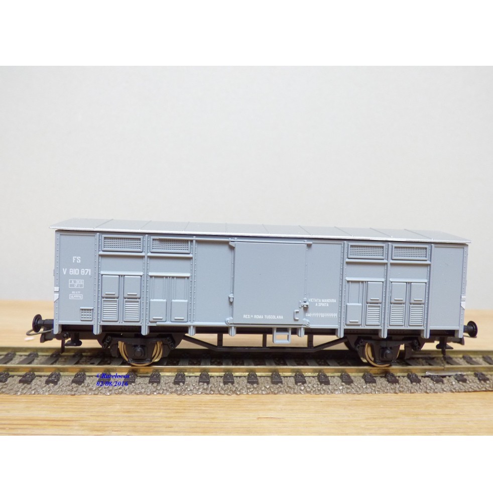 Roco 47526,  wagon couvert  V 810 871   FS    neuf   BO