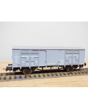 Roco 47526,  wagon couvert  V 810 871   FS    neuf   BO