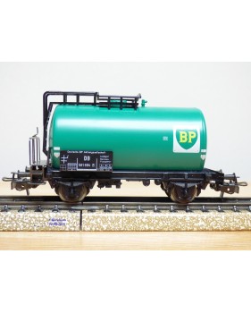 Märklin 4644, wagon citerne  unifié BP  DB   neuf     BO 