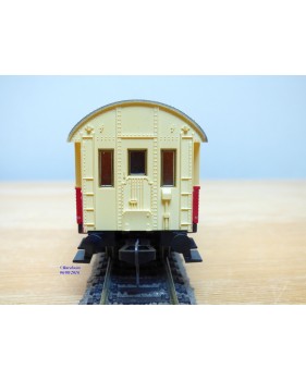 FLEISCHMANN 5064 , voiture ancienne à plate formes d'extrémité couvertes  à 2  essieux  2  Kl.   CENTRAL  BO