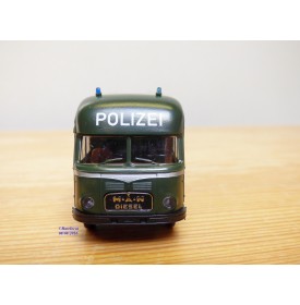 BREKINA 57522, camion MAN transport de chevaux Polizei Pferde  DB  Neuf   BO  1/87