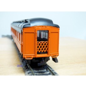 IHC  23175, loco 2 6 0 ( 130 ) dite Camelback  Mother Hubbard  NH   neuf  BO 