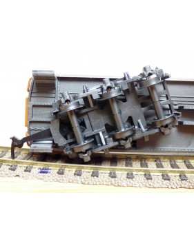 IHC  23175, loco 2 6 0 ( 130 ) dite Camelback  Mother Hubbard  NH   neuf  BO 