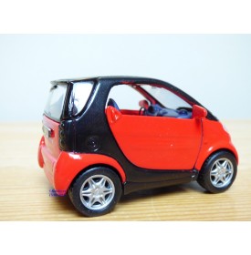 MAISTO 21103, SMART motorisée  neuf   BO 