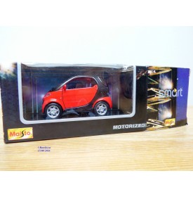 MAISTO 21103, SMART motorisée  neuf   BO   1/33  