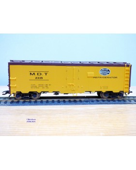 TRIX  24902-9 , wagon couvert  réfrigérant ( reefer  )     NYC    Neuf   BO