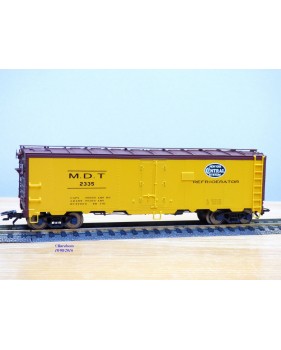 TRIX  24902-9 , wagon couvert  réfrigérant ( reefer  )     NYC    Neuf   BO