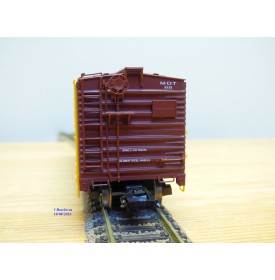TRIX  24902-9 , wagon couvert  réfrigérant ( reefer  )     NYC    Neuf   BO